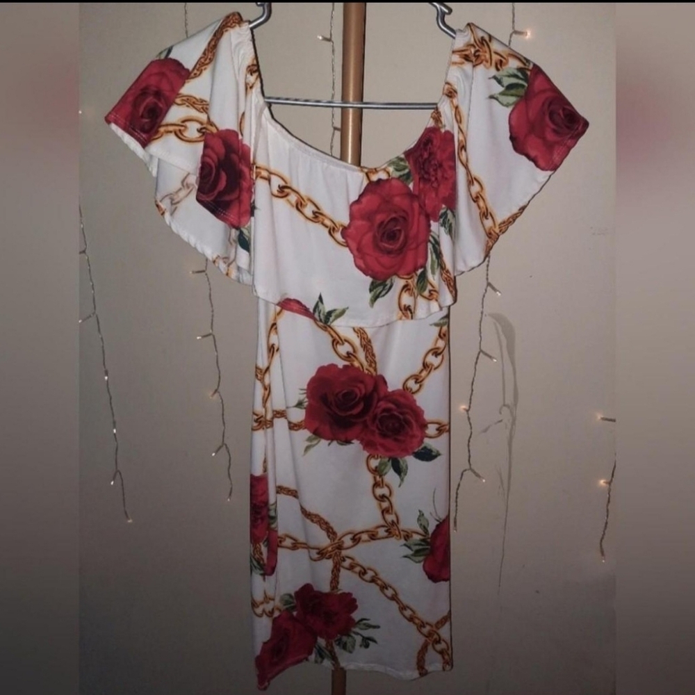 🐆Pre-loved Ready To Relove Floral Chain Print Dress